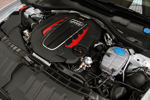 Audi RS6 V8 4.0 TFSI Engine
